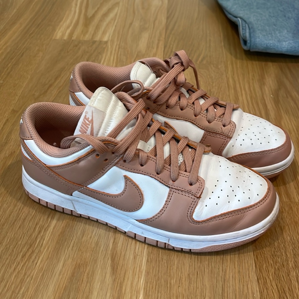 Nike Dunk Low